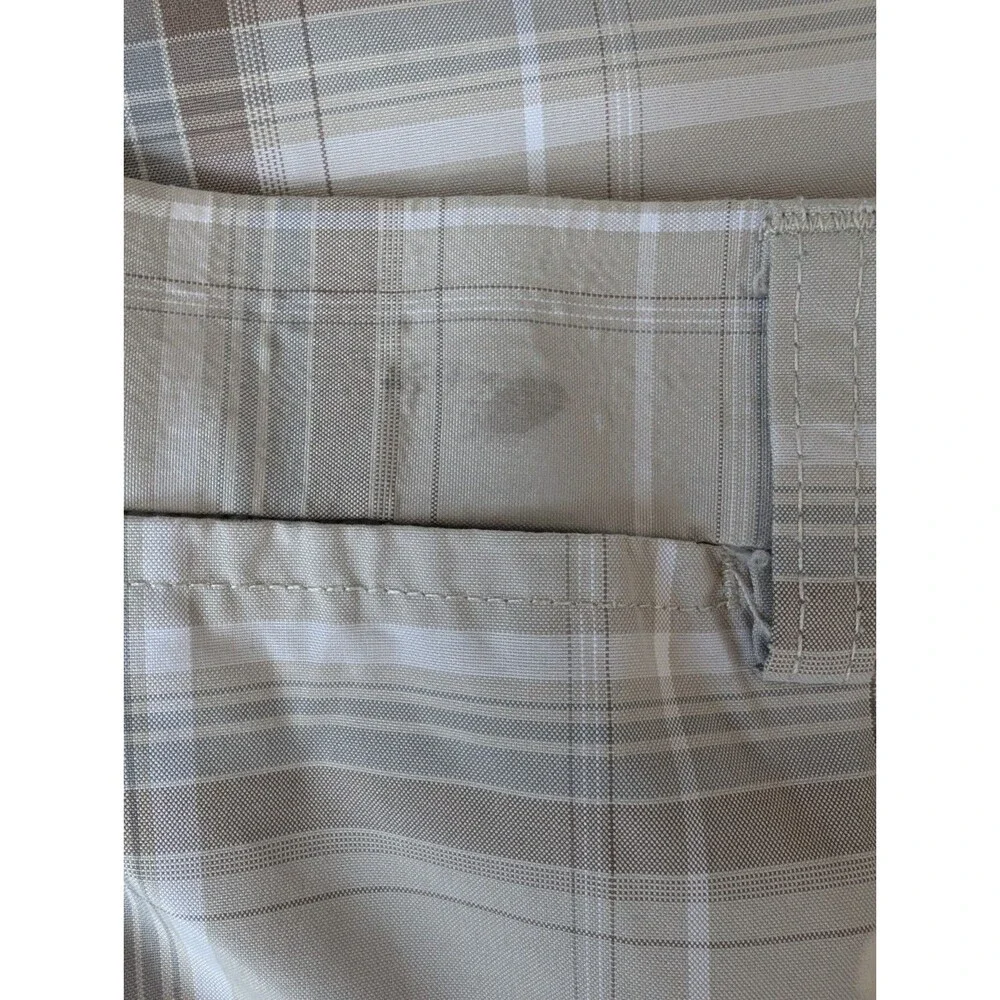 Ben Hogan Performance Shorts Men's Size 36 Beige Plaid Pockets Athleisure Golf